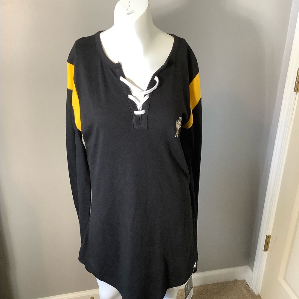 Fanatics Women Medium NHL Pittsburgh Penguins Lace Up Long Sleeve Shirt